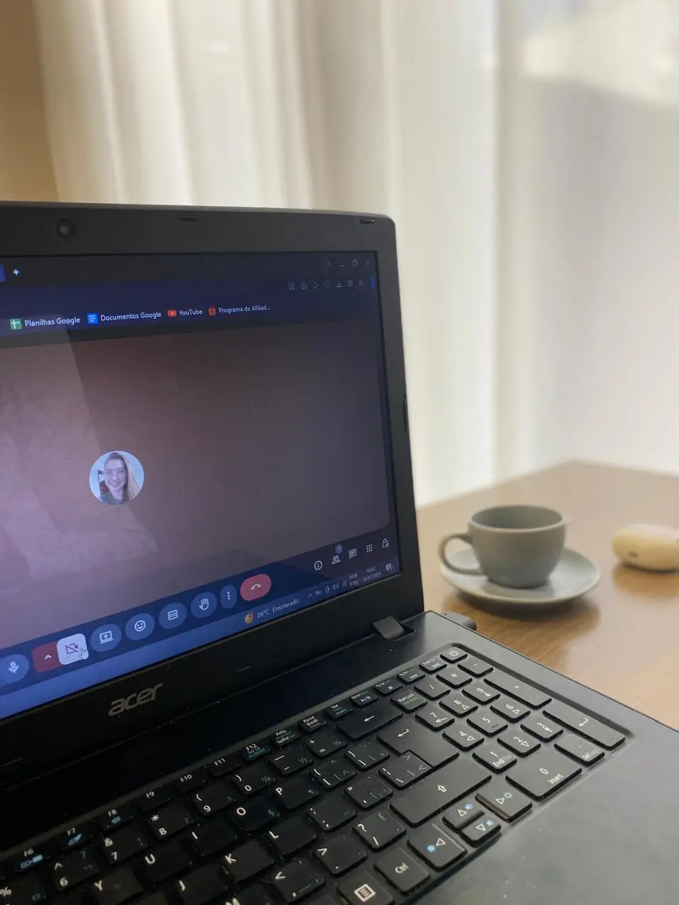 Atendimento psicológico online por videochamada e áudio